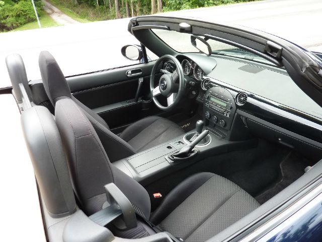Mazda MX-5 Miata 2007 photo 5