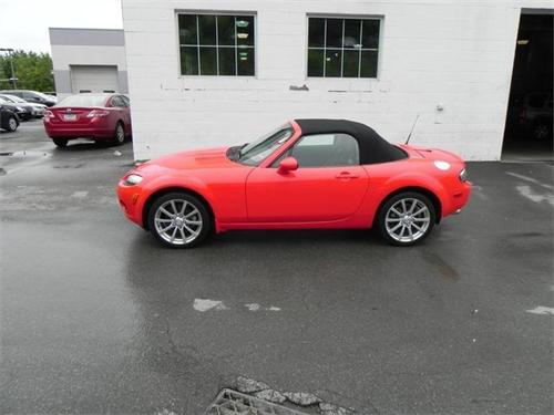 Mazda MX-5 Miata 2007 photo 2