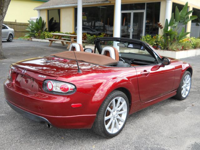 Mazda MX-5 Miata 2007 photo 14
