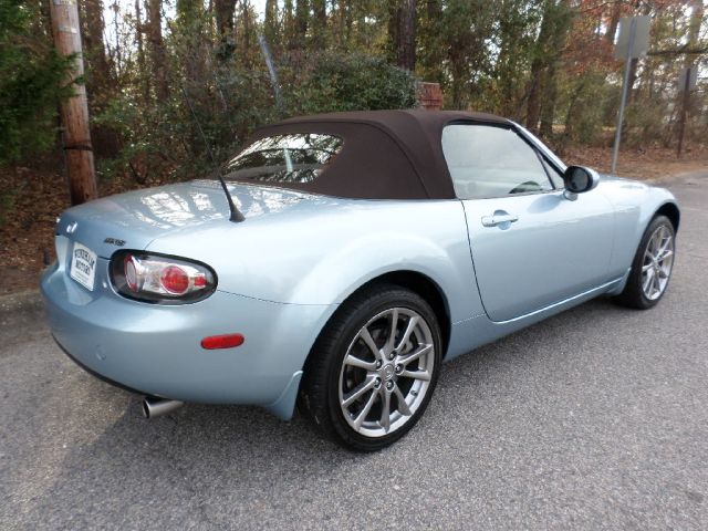 Mazda MX-5 Miata 2008 photo 3