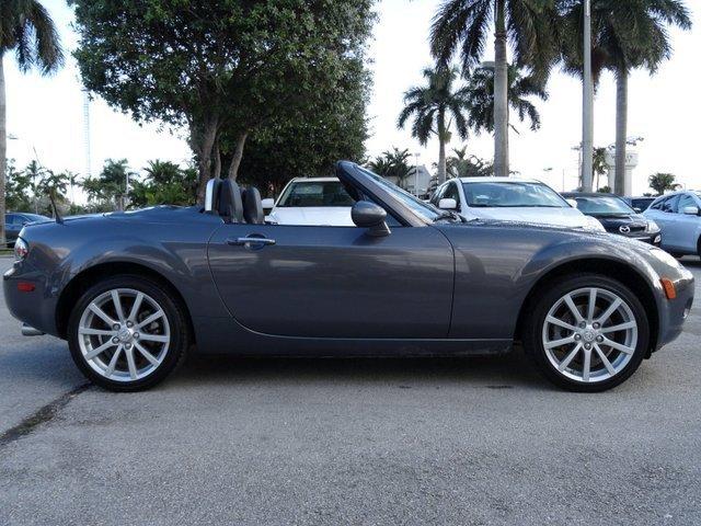 Mazda MX-5 Miata 3.5 Convertible