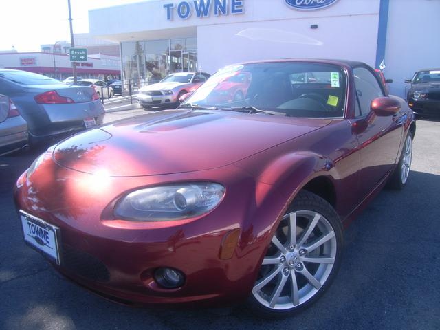 Mazda MX-5 Miata 2008 photo 1