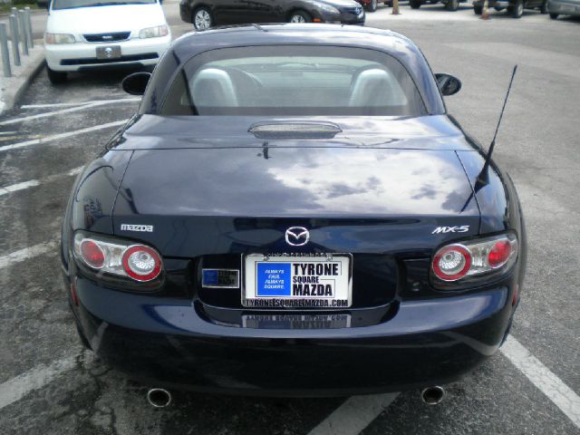 Mazda MX-5 Miata 2008 photo 2