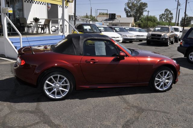 Mazda MX-5 Miata 2010 photo 1