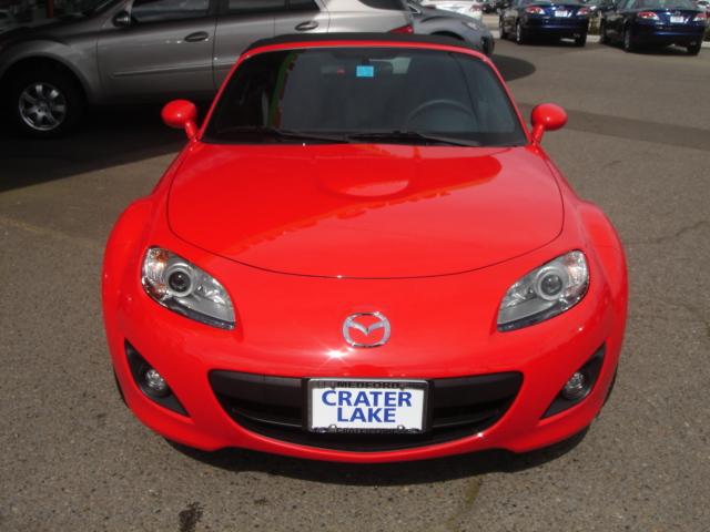 Mazda MX-5 Miata 2011 photo 5