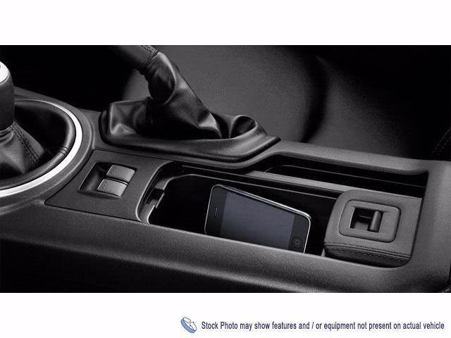 Mazda MX-5 Miata 2013 photo 4