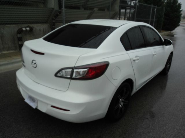 Mazda Mazda3 2012 photo 4