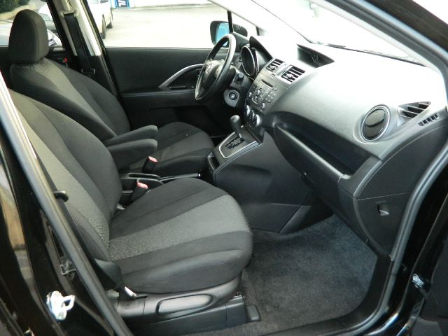 Mazda Mazda5 2012 photo 4