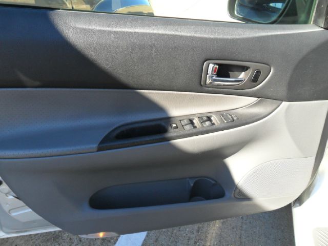 Mazda Mazda6 2003 photo 4