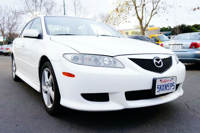 Mazda Mazda6 2004 photo 2