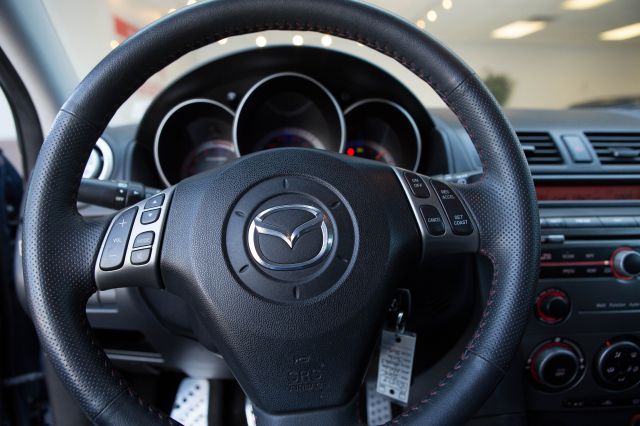 Mazda Mazdaspeed3 2008 photo 4