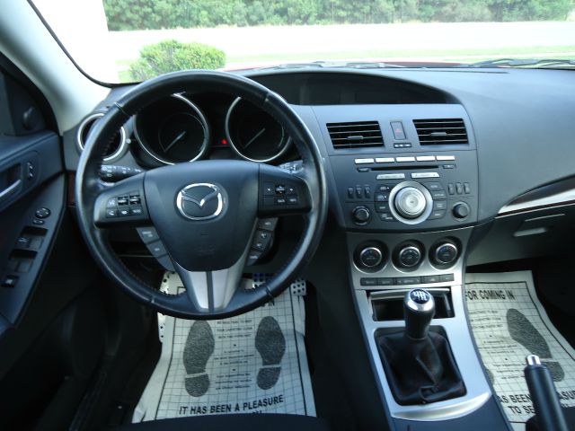 Mazda Mazdaspeed3 2010 photo 4