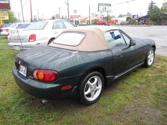 Mazda Miata 2000 photo 1