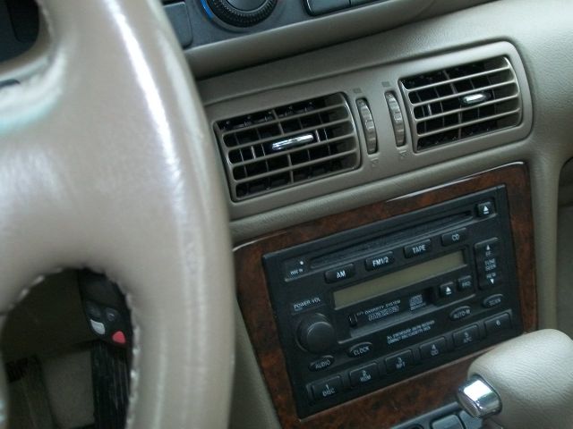 Mazda Millenia 1999 photo 16