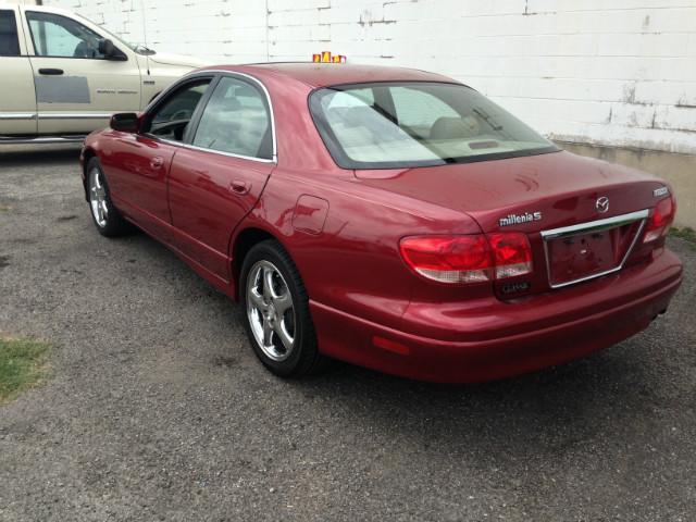 Mazda Millenia 2001 photo 1