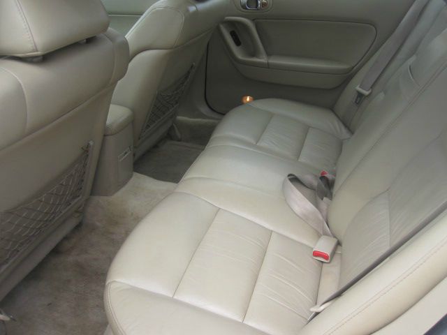Mazda Millenia 2001 photo 2