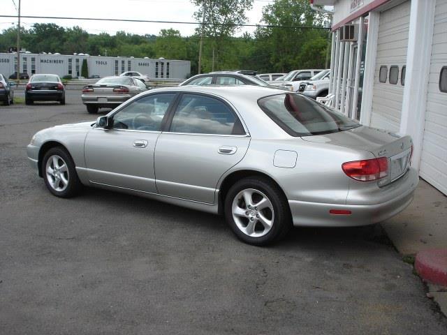 Mazda Millenia 2002 photo 4