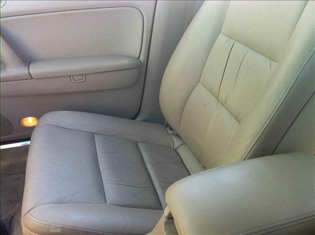 Mazda Millenia 2002 photo 4