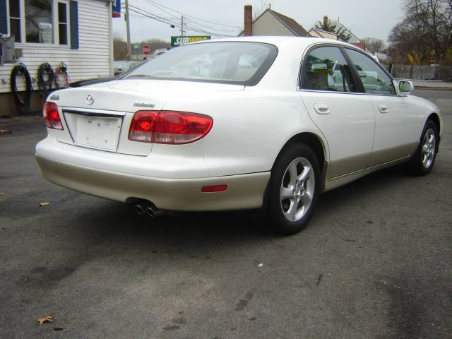 Mazda Millenia 2002 photo 2