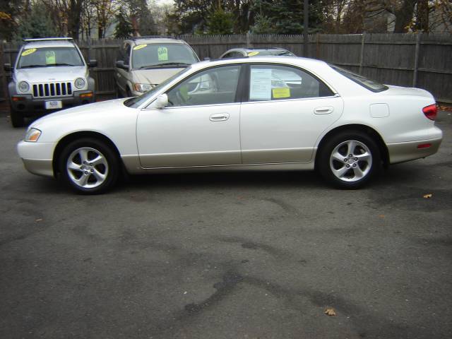 Mazda Millenia 2002 photo 4