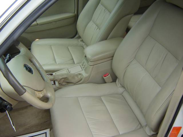 Mazda Millenia 2002 photo 5