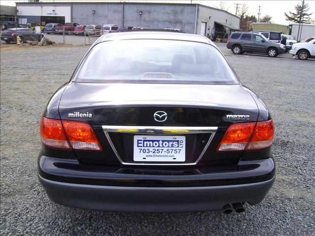 Mazda Millenia 2002 photo 4