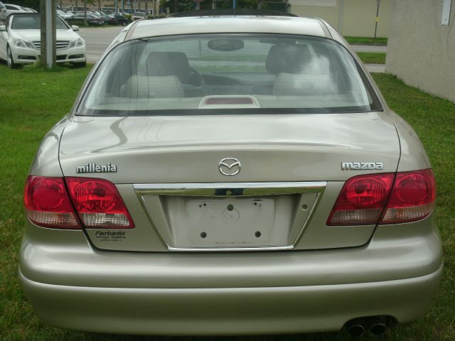 Mazda Millenia 2002 photo 1