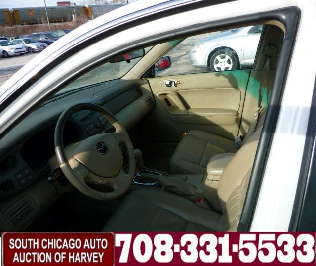 Mazda Millenia 2002 photo 2