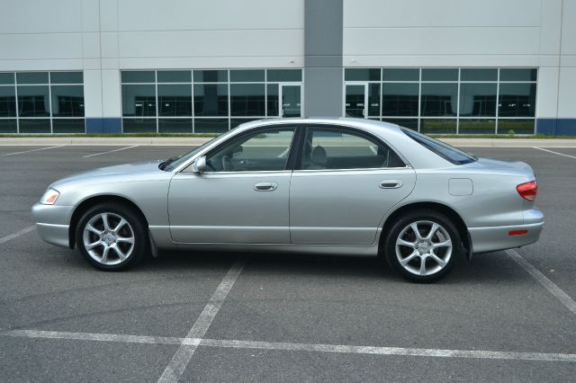 Mazda Millenia 2002 photo 2