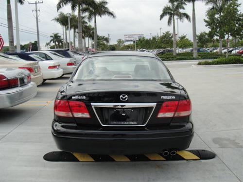 Mazda Millenia 2002 photo 4