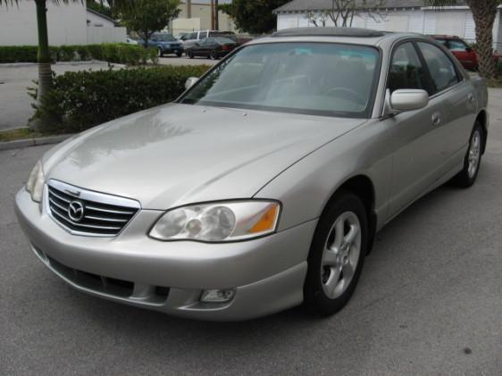 Mazda Millenia 2002 photo 2