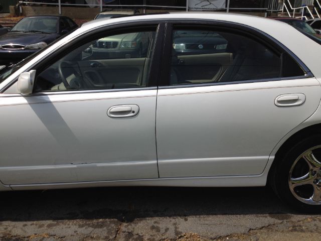 Mazda Millenia 2002 photo 30