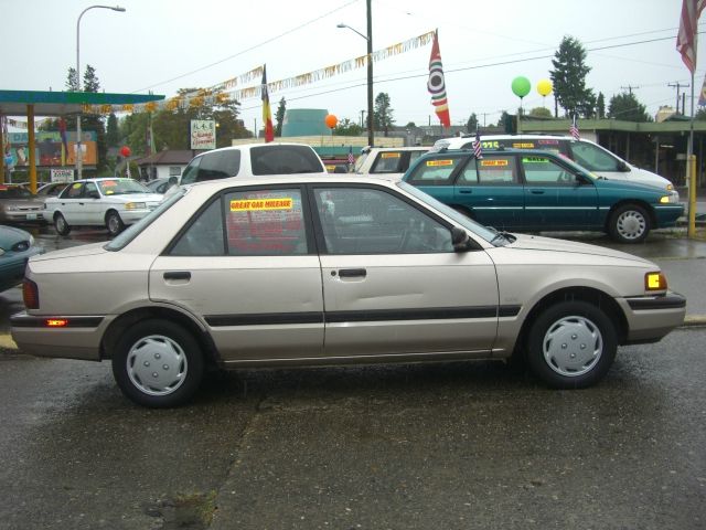 Mazda Protege 1993 photo 7