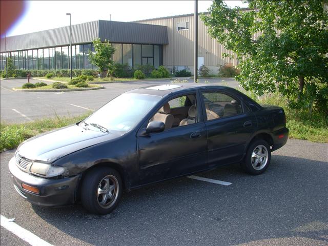 Mazda Protege 1995 photo 0