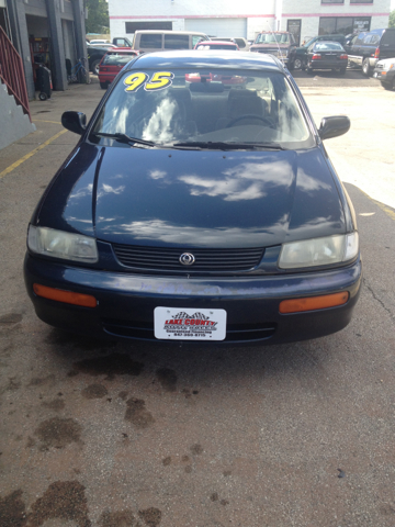 Mazda Protege 1995 photo 4