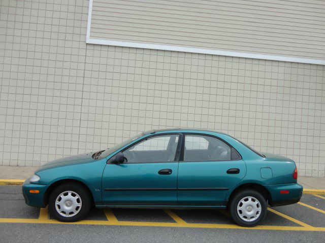 Mazda Protege 1996 photo 11