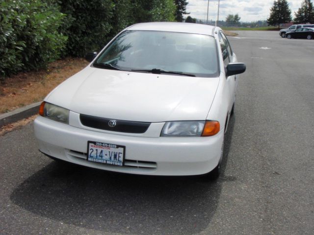Mazda Protege 1997 photo 2
