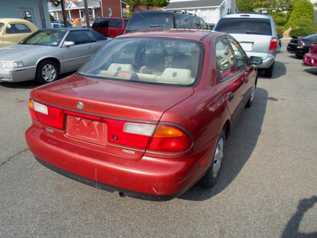 Mazda Protege 1997 photo 1