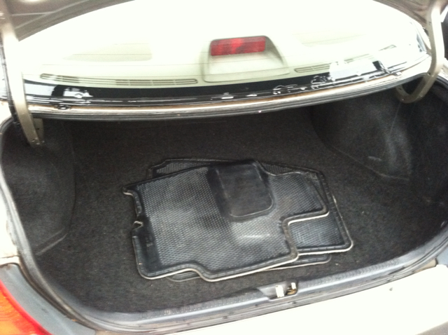 Mazda Protege 1999 photo 2