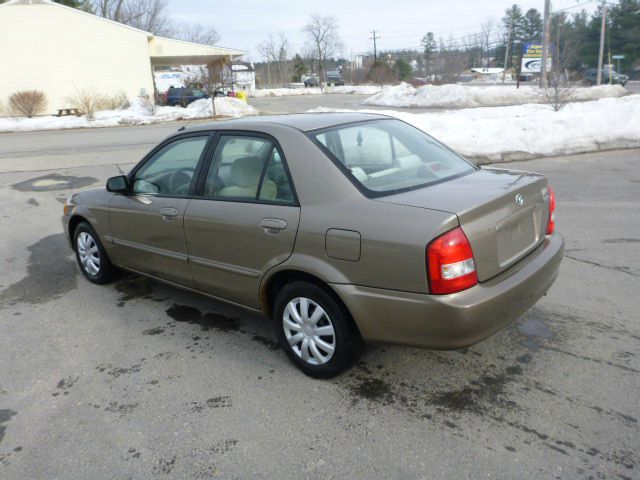 Mazda Protege 1999 photo 1