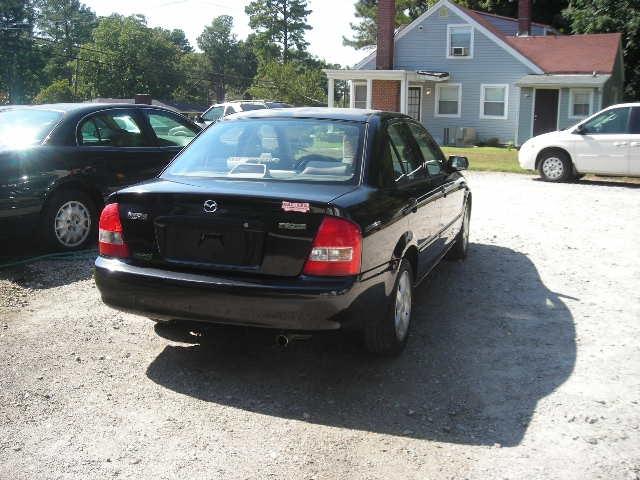 Mazda Protege 1999 photo 4