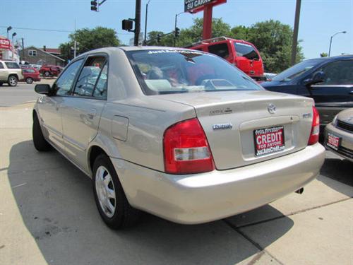 Mazda Protege 2000 photo 1
