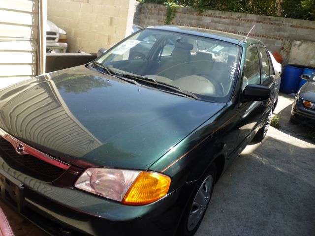 Mazda Protege 2000 photo 3