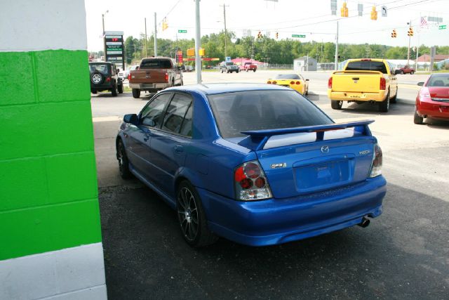 Mazda Protege 2001 photo 1