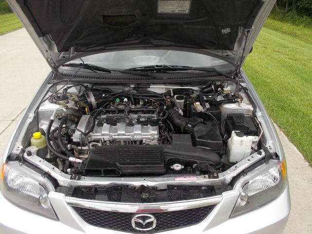 Mazda Protege 2001 photo 10