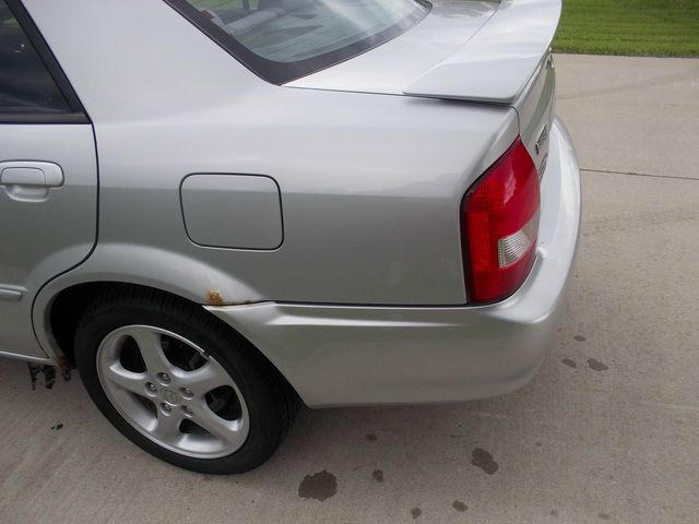 Mazda Protege 2001 photo 12
