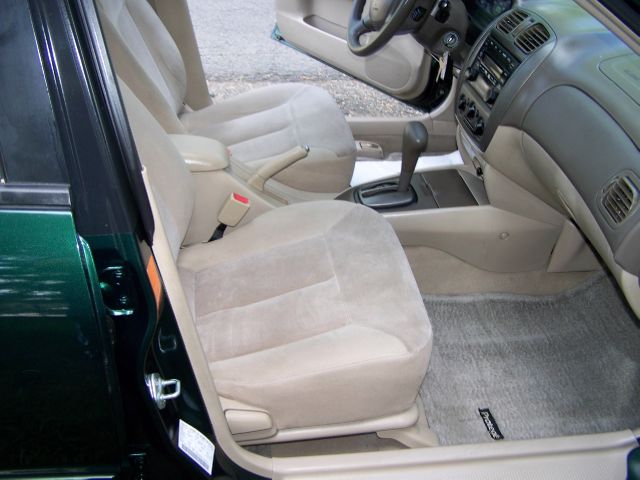 Mazda Protege 2001 photo 2