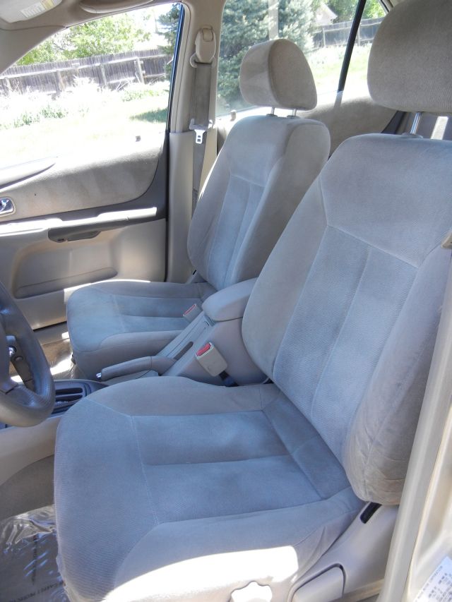 Mazda Protege 2001 photo 3