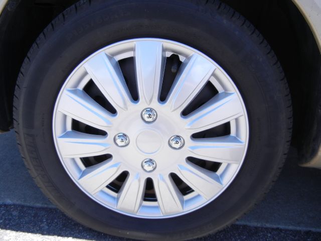 Mazda Protege 2001 photo 6