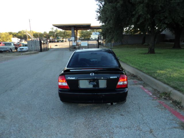 Mazda Protege 2002 photo 1